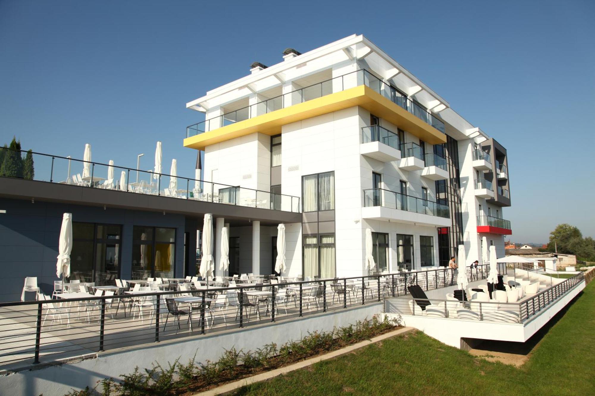 Zepter Hotel Bosanska Dubica Екстер'єр фото